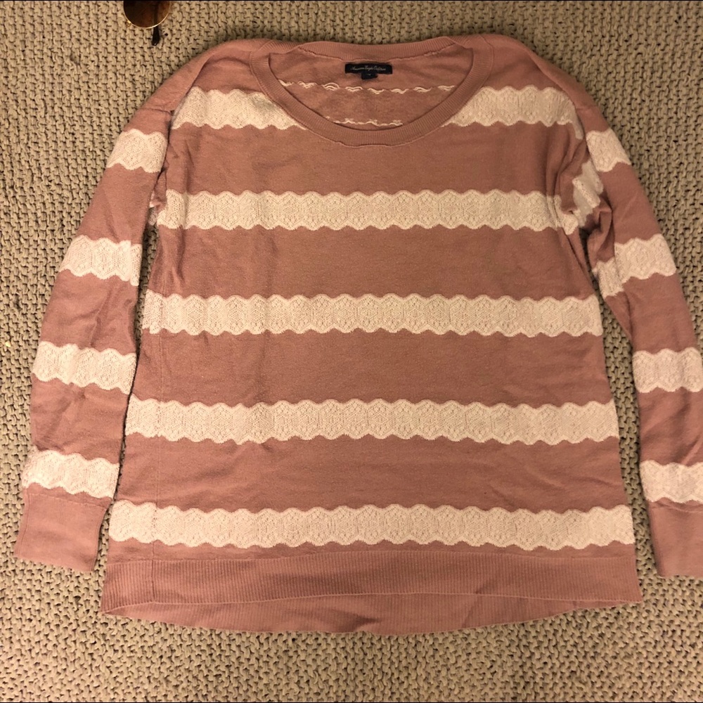 pink sweater